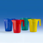 Kolorowe zlewki z PP z podziałką - 500 ml - n-0984 - zlewka-pomiarowa-z-uchwytem - 500-ml - niebieskie - 1-szt