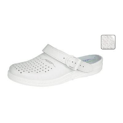 Buty laboratoryjne z perforacją