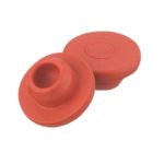 Płaskie zatyczki z czerwonej gumy - 9-0320 - plaskie-zatyczki-wheaton-z-czerwonej-gumy - 11-mm - 5-mm - 100-szt