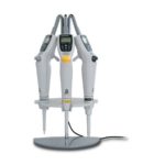 Trójstanowiskowy statyw ładujący do pipet Transferpette® Electronic - k-5004 - trojstanowiskowy-statyw-ladujacy-do-pipet-transferpette-electronic - 705390