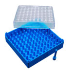 Kriopudełka 100-miejscowe z PC - a-733092 - kriopudelko-z-pc - niebieskie - 133-x-133-x-52-mm - 100-miejscowe - 1-szt