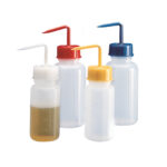 Tryskawki z szeroką szyją ze zintegrowaną dyszą - m-5401 - tryskawka-ze-zintegrowana-dysza - pe - 250-ml - 60-mm - gl45-2 - biala